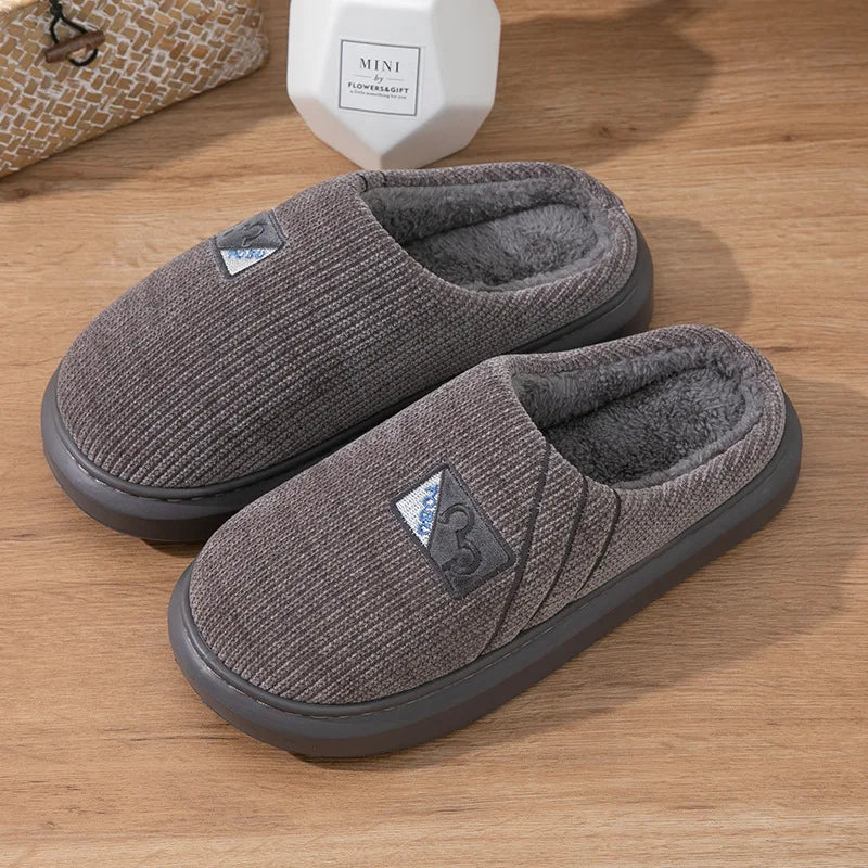 Luxury Women's Plush Slippers - Soft and Elegant Indoor Footwear