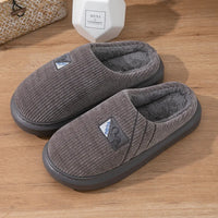 Luxury Women's Plush Slippers - Soft and Elegant Indoor Footwear