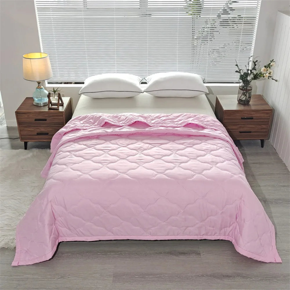 Lightweight Summer Quilt – Stay Cool and Comfortable All Night