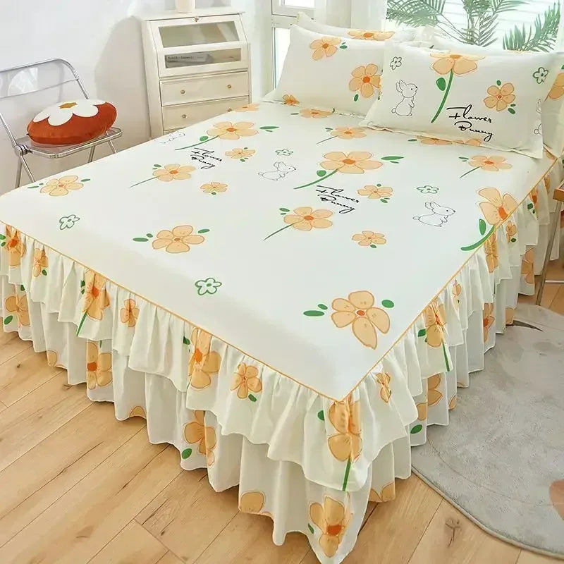 Transform Your Bedroom with Our Floral Bed Skirt Set – Stylish & Protective Bedding