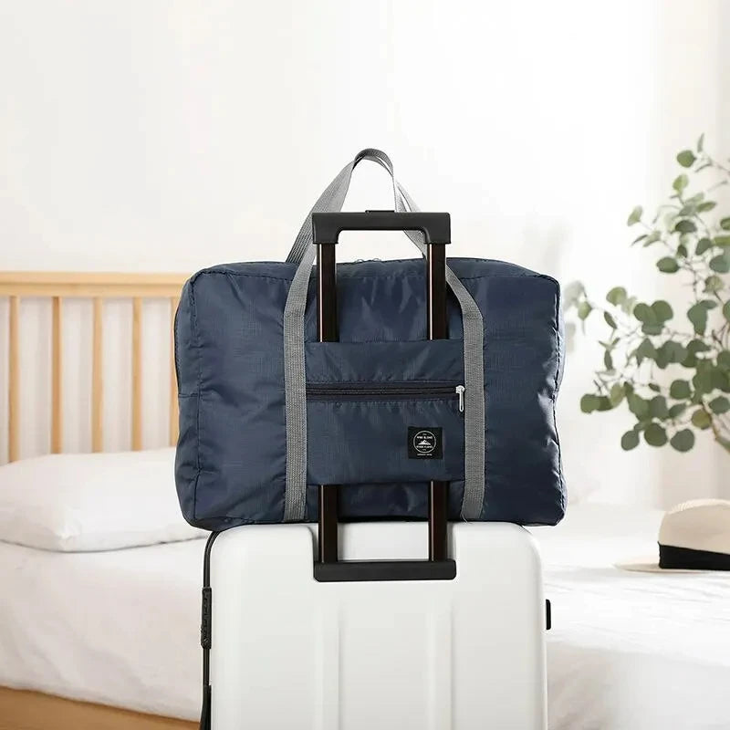 The Ultimate Foldable Travel Duffel Bag – Perfect for Airlines and Weekend Getaways