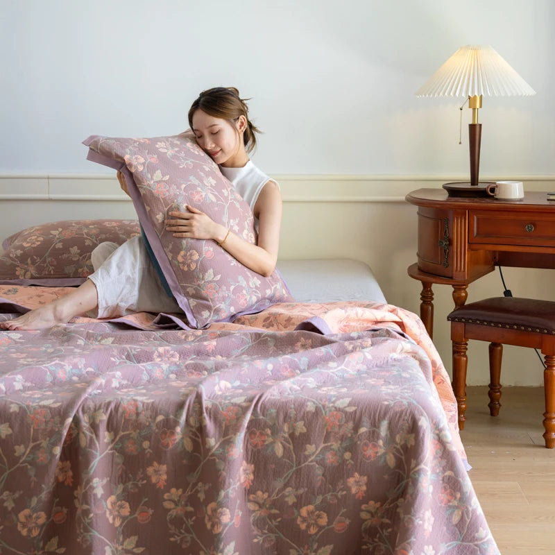 Cozy Up with Our 100% Cotton Bedspread Blanket - Luxurious Retro Charm