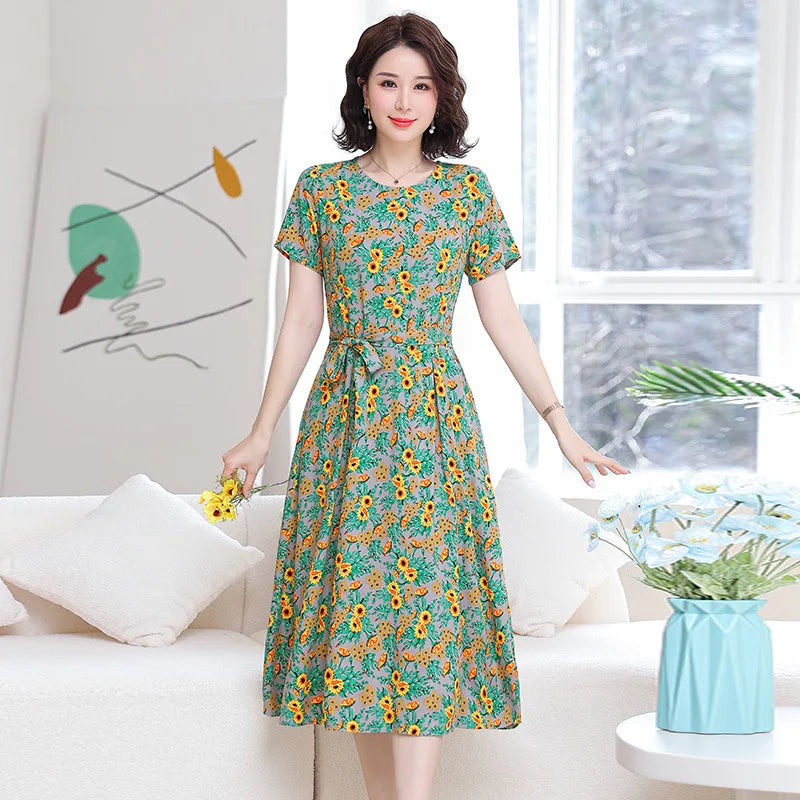 Comfortable Plus Size Nightgown for Middle-Aged Women – Perfect Summer Loungewear