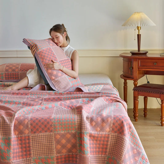 Cozy Up with Our 100% Cotton Bedspread Blanket - Luxurious Retro Charm