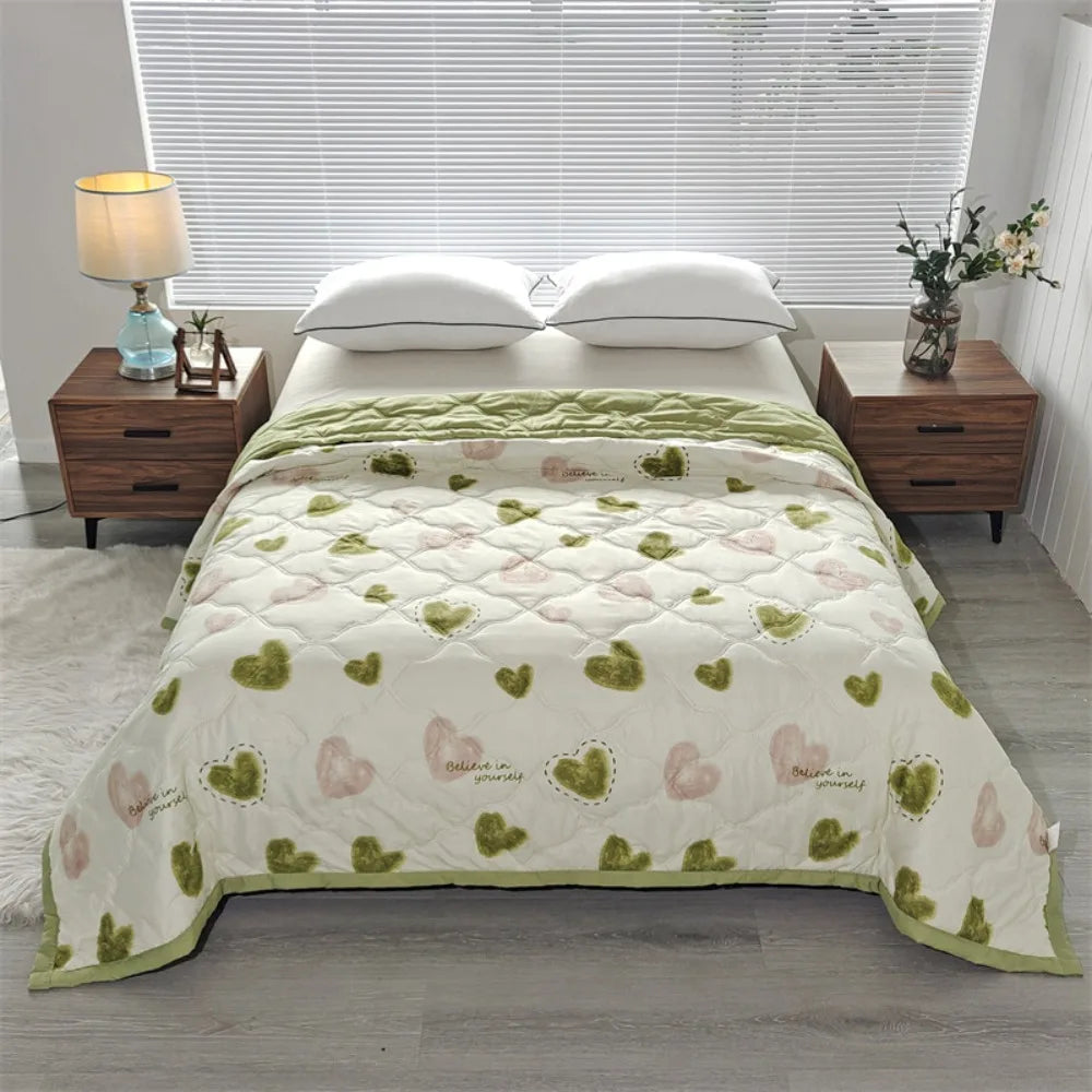Lightweight Summer Quilt – Stay Cool and Comfortable All Night