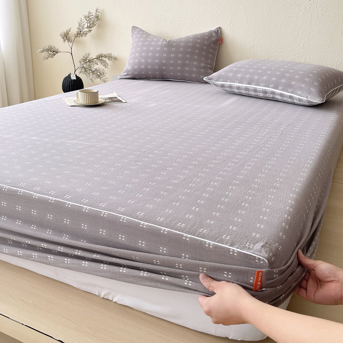 Luxurious Cotton Bed Sheets - Experience Ultimate Comfort with Our Jacquard Fitted Sheets