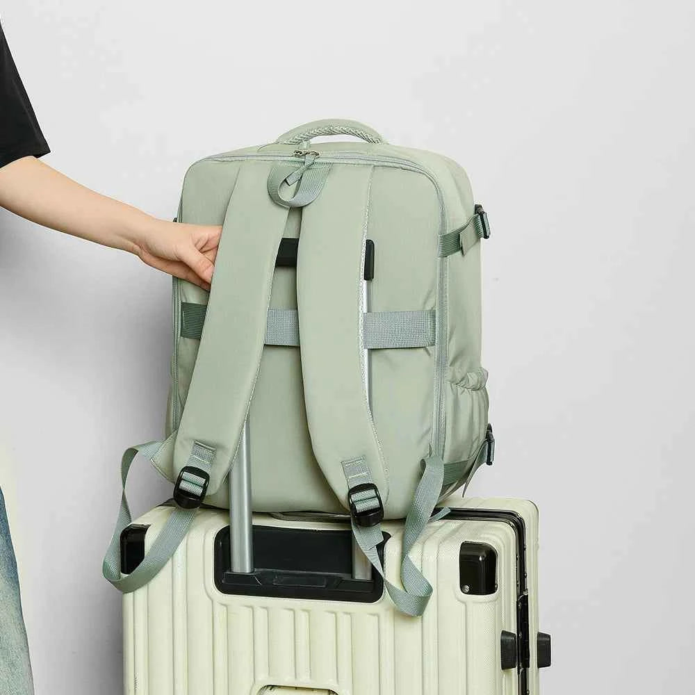 180 °   Open Cabin Backpack, Airline Approved Carry on Nylon Bag with Shoe Compartment for Flight, Business & Weekend Trips