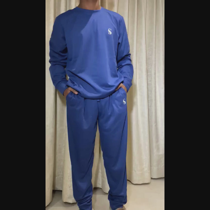 Men's Brushed Loungewear Set: Blue Jogger-Style Long-Sleeve Pyjamas.