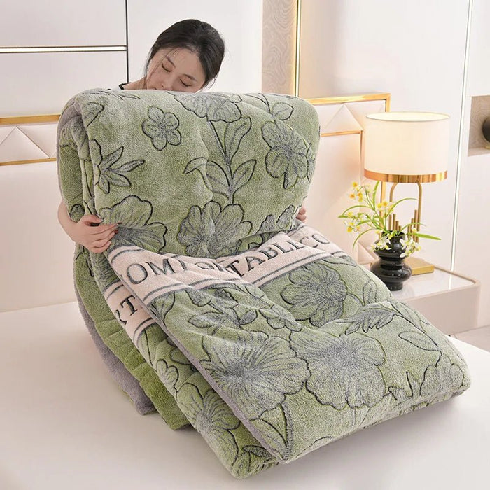 SaneShoppe - 1Pc Snowflake Velvet Skin - Friendly Milk Velvet Quilt Quilt Core Suitable for Bedroom Apartment Winter Thickeneded Warm Comfortable Fashion Print Ins Style 1.5/1.8/2/2.2m Bed