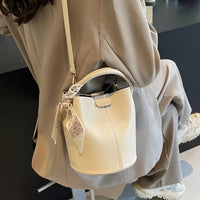 SaneShoppe - 2025 Simple and Versatile Niche Handbag for Women, Trendy Casual Bucket Bag