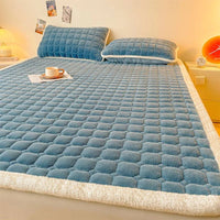 SaneShoppe - A - Class Milk Velvet Printed Mattress Topper Cartoon Thickened Warm Quilted Non - Slip Mat Student Dorm Cushion for All Seasons