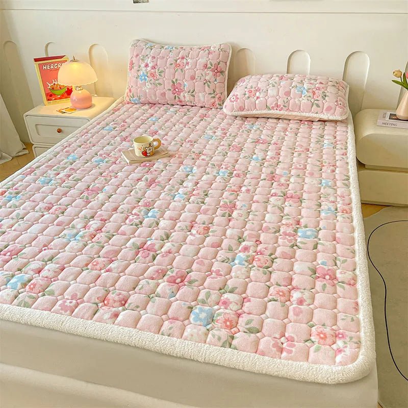 SaneShoppe - A - Class Milk Velvet Printed Mattress Topper Cartoon Thickened Warm Quilted Non - Slip Mat Student Dorm Cushion for All Seasons