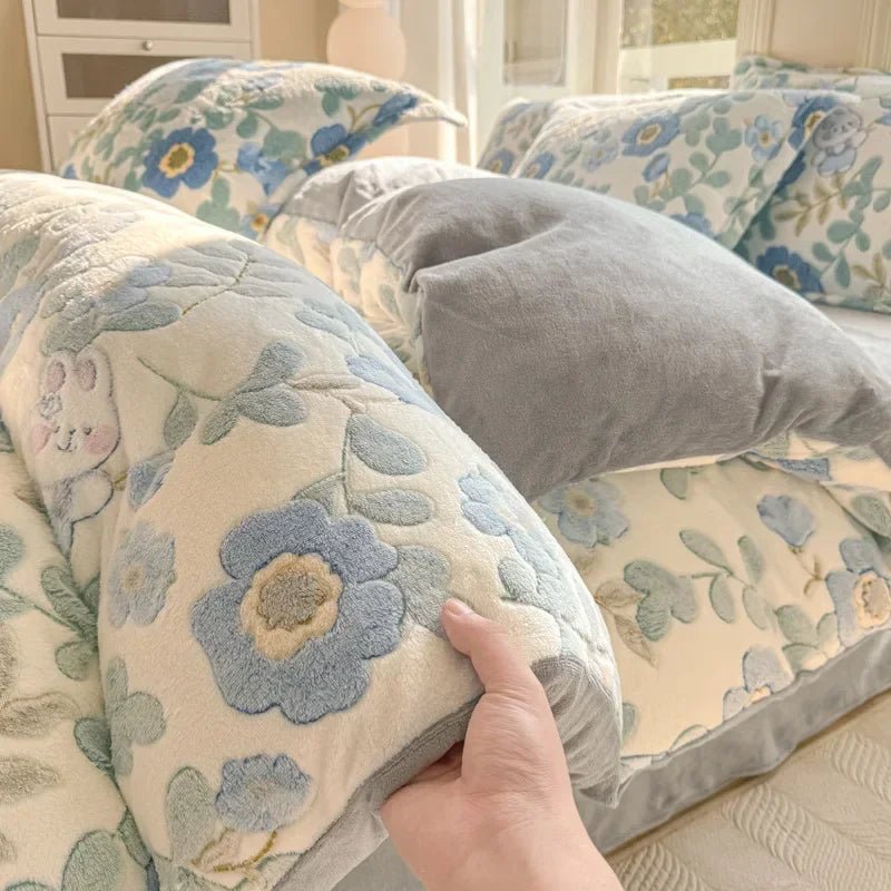 SaneShoppe - Autumn and Winter Snowflake Velvet Single Duvet Cover Thick Flannel Cartoon Printed Quilt Cover Soft Cozy Warm Plush Bedding