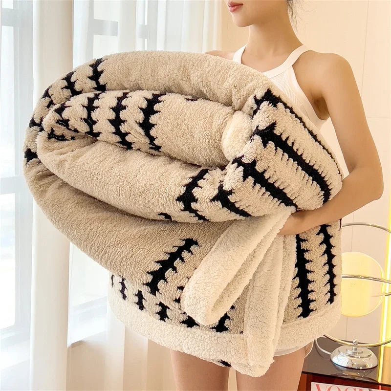 SaneShoppe - Super Thick and Warm Flannel Blanket Super Soft Fluffy Queen Size Bed Blanket Cozy Skin - friendly Multifunctional Nap Blanket