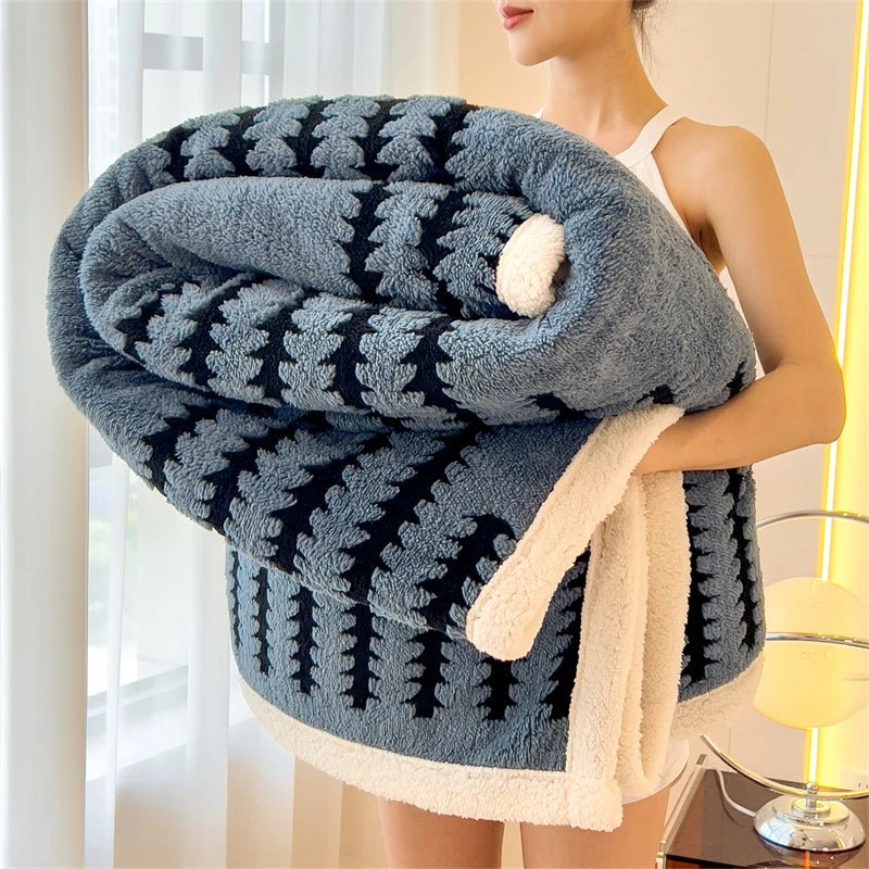 SaneShoppe - Super Thick and Warm Flannel Blanket Super Soft Fluffy Queen Size Bed Blanket Cozy Skin - friendly Multifunctional Nap Blanket