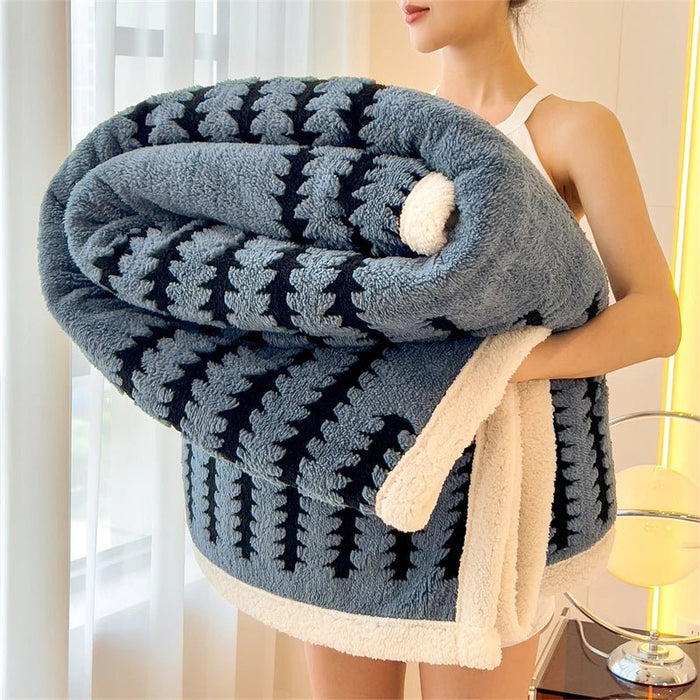 SaneShoppe - Super Thick and Warm Flannel Blanket Super Soft Fluffy Queen Size Bed Blanket Cozy Skin - friendly Multifunctional Nap Blanket