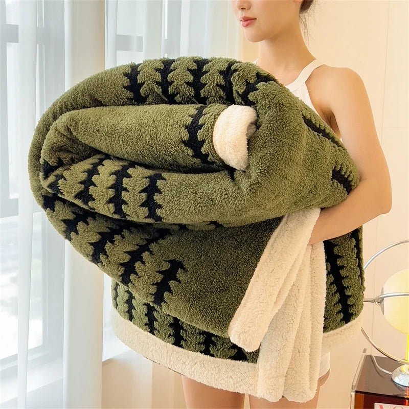 SaneShoppe - Super Thick and Warm Flannel Blanket Super Soft Fluffy Queen Size Bed Blanket Cozy Skin - friendly Multifunctional Nap Blanket