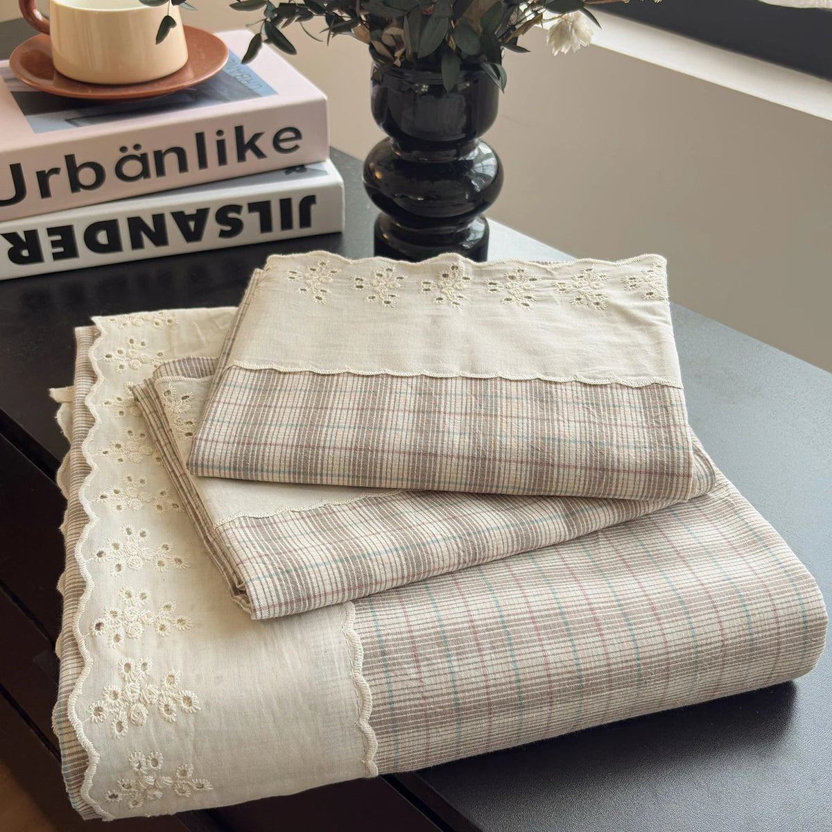 SaneShoppe - Sweet White Ruffles 100% Cotton Bed Sheet Set with Pillowcases Breathable Plaid Flat Sheet for Single Double Bed Cotton Sheets