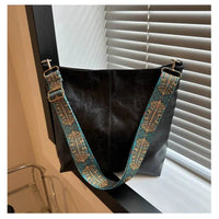 SaneShoppe - Women's retro large capacity Pu shoulder bag, fashionable crossbody bag, simple casual commuting bucket bag