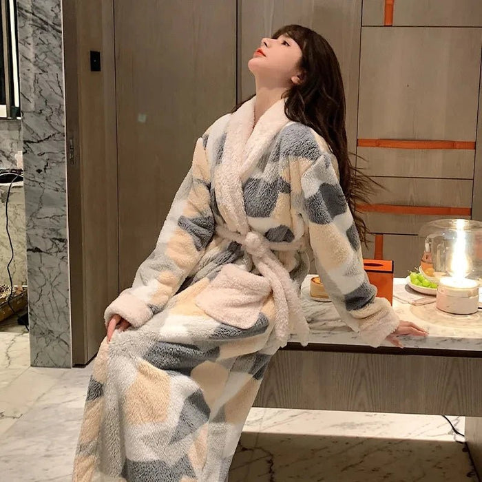 SaneShoppe-Women's Plush Velvet Bathrobe for Fall and Winter, Long or Extra-Long