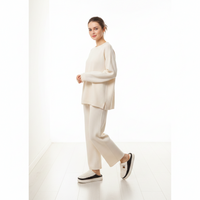 Cozy Winter Furry Slippers for Couples – Stay Warm and Comfortable Indoors